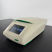 Bio-Rad T100 Thermal Cycler image 1